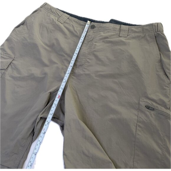 COLUMBIA Mens Cargo Shorts Khaki Nylon 42” 10L XL - Picture 6 of 7